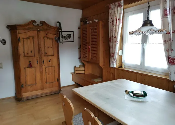 Haus Pierzinger Апартаменты *