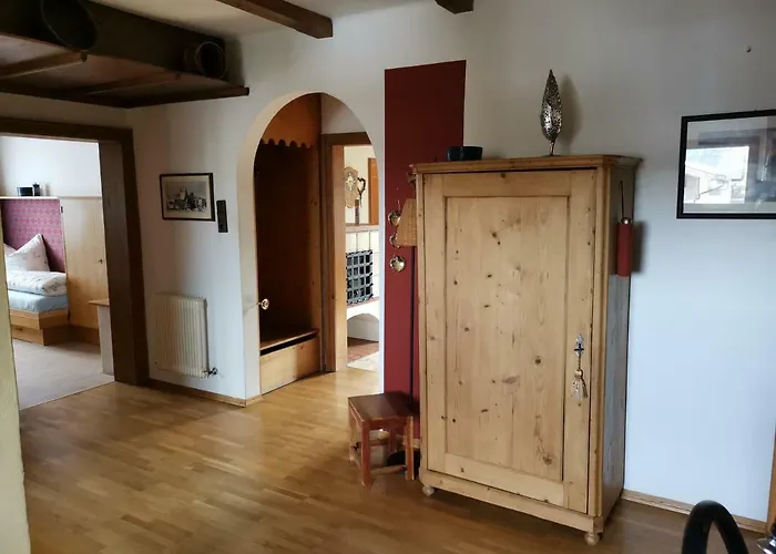 Haus Pierzinger Апартаменты